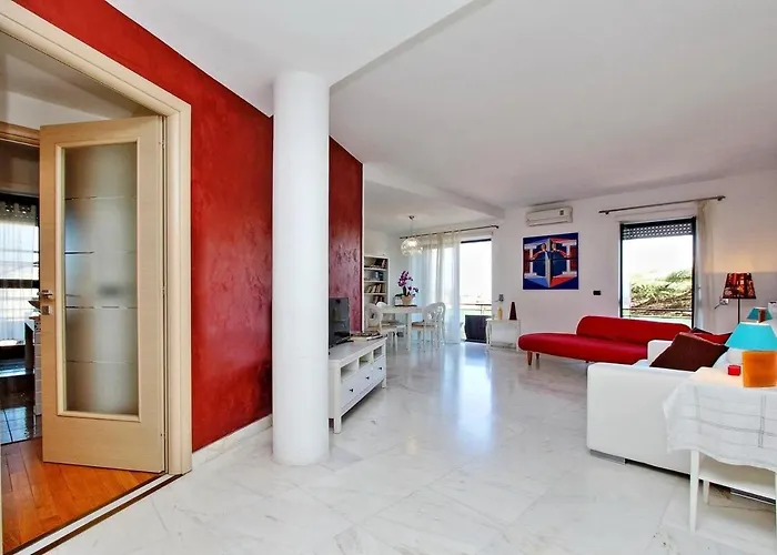 Monteverde Nuovo Penthouse Apartment
